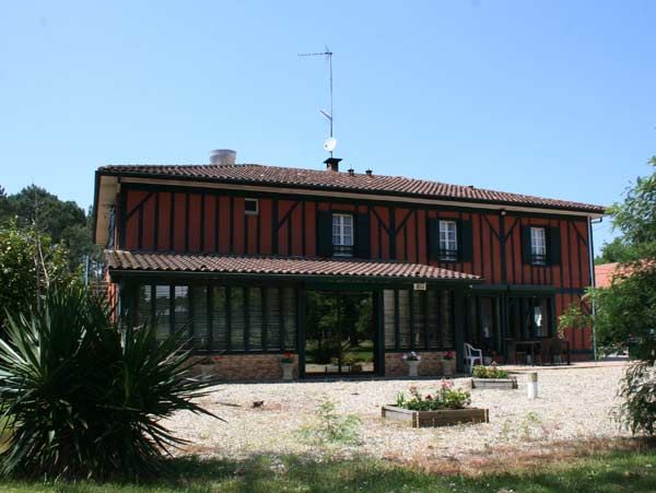 HOTEL  RESTAURANT - LA BERGERIE