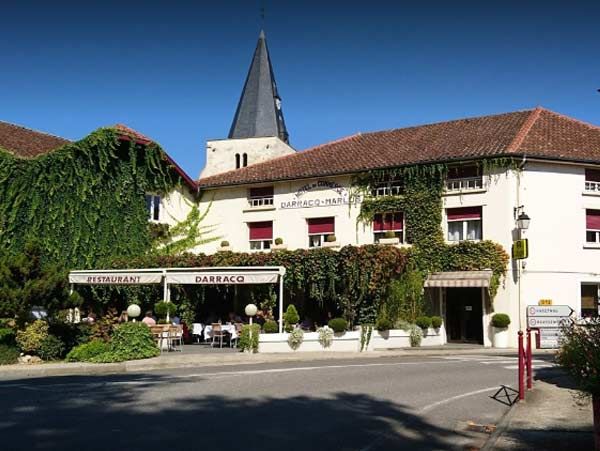 RESTAURANT CHEZ DARRACQ – HOTEL** LE COMMERCE